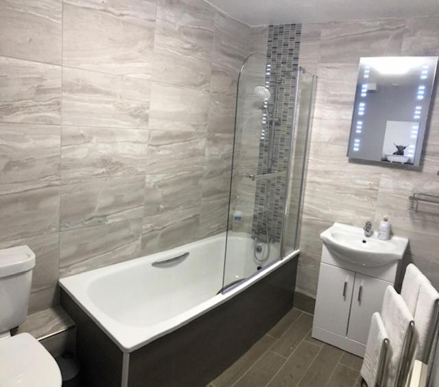 Graphite Apartments إينفيرنيس المظهر الخارجي الصورة